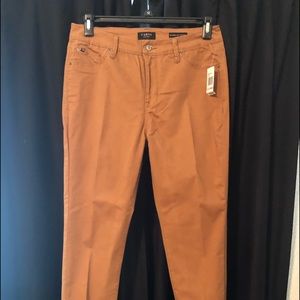 Woman’s Pant